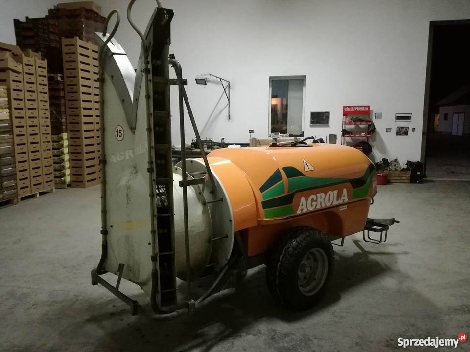 Opryskiwacz sadowniczy Agrola Turbo 1500l mazowieckie Wilków Pierwszy