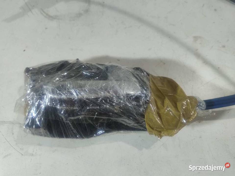 ZAMEK DRZWI PRAWY TYŁ 6 PIN PEUGEOT 407