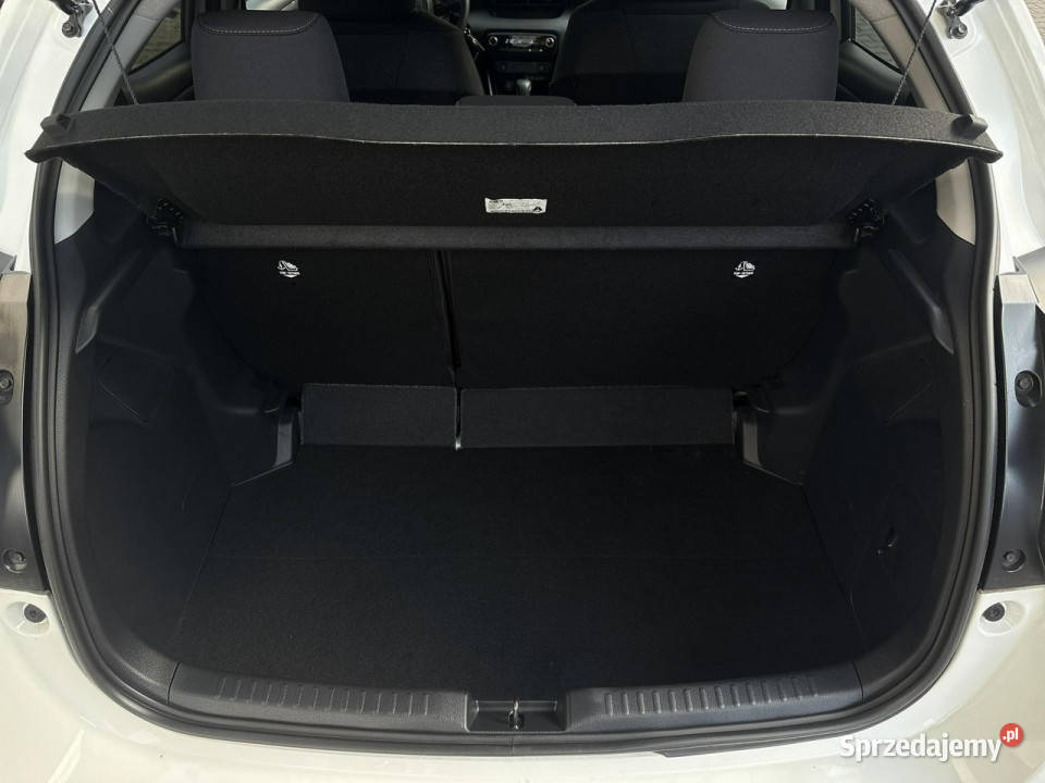 Toyota Yaris 15 Hybrid 116 STYLE salon Polska pełny VAT Yaris Warszawa