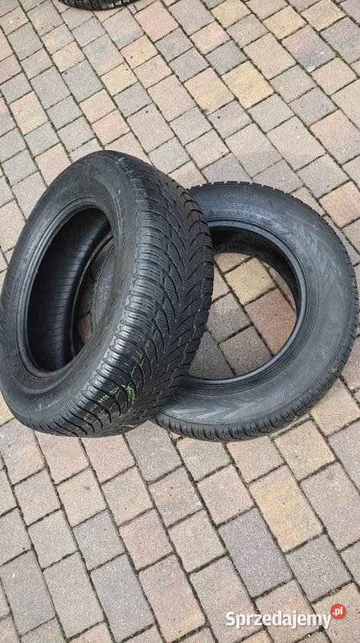 Opony zimowe Nokian 21565r16 100 parę zima Przystajń