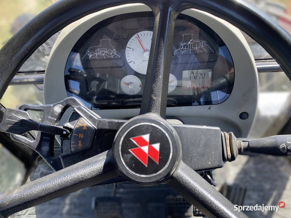 Ciągnik rolniczy MASSEY FERGUSON 6445 Dyna6 Biała