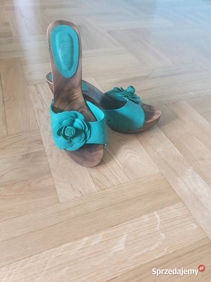 Klapkidrewniaki ze skóry