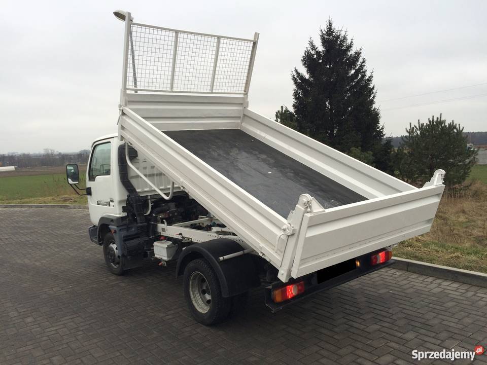 NISSAN CABSTAR 120 KIPPER WYWROTKA RESOR OKAZJA Samochody dostawcze Piekarzew