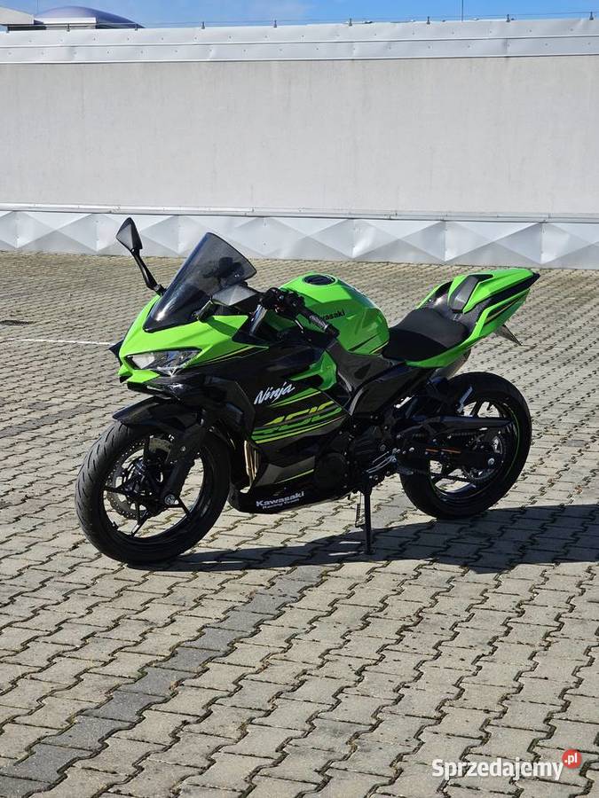 Kawasaki Ninja 400 carbon akrapovic perfekcyjny sportowy Bełchatów