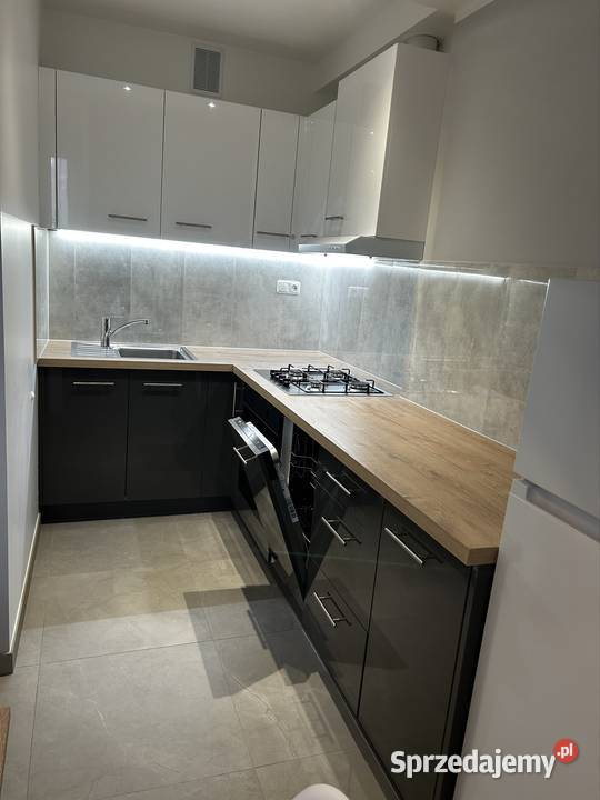 Gdynia Dąbrowa 41m2 generalnym remoncie TARAS piwnica