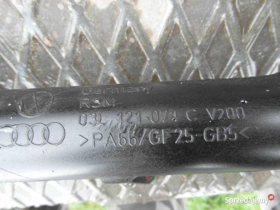 rura wąż wody Audi A4 A5 Q5 20TDI 03l121071c