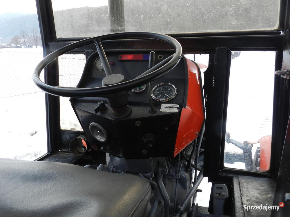 URSUS Massey ferguson 255 nieuszkodzony