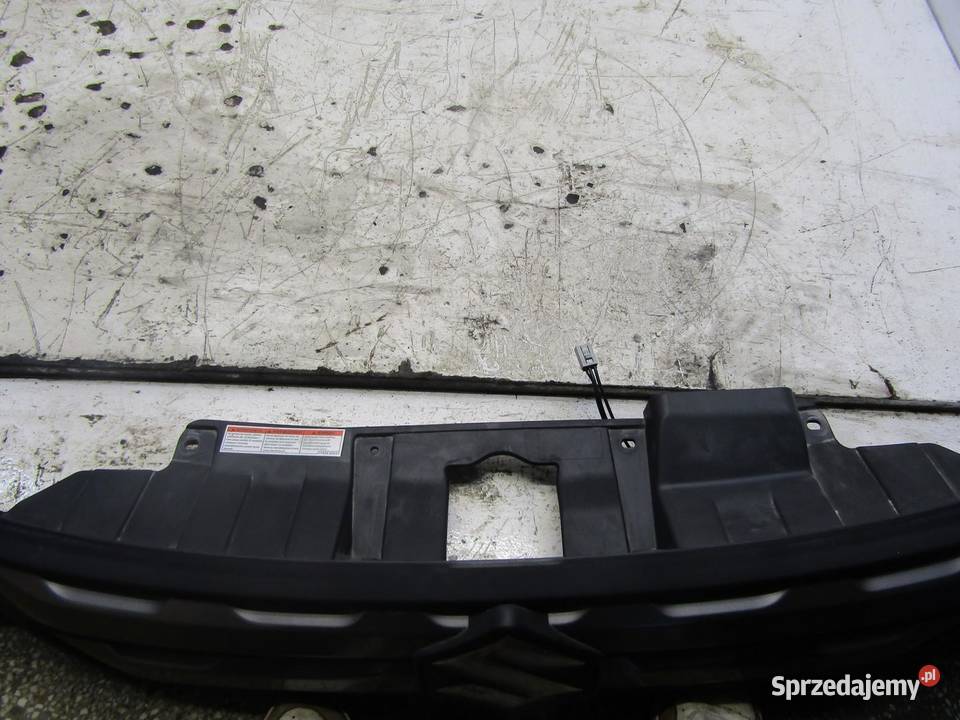 ATRAPA GRILL ZDERZAKA EMBLEMAT SUZUKI VITARA III osobowe