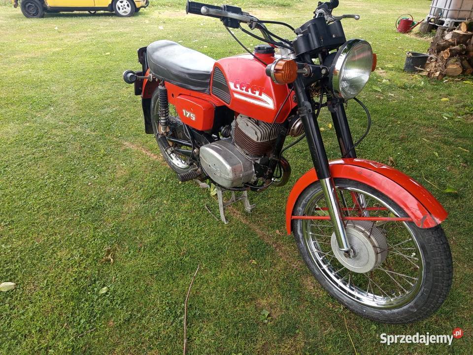 Motocykl Cz 175 zarejestrowany jako zabytek podkarpackie Krosno sprzedam