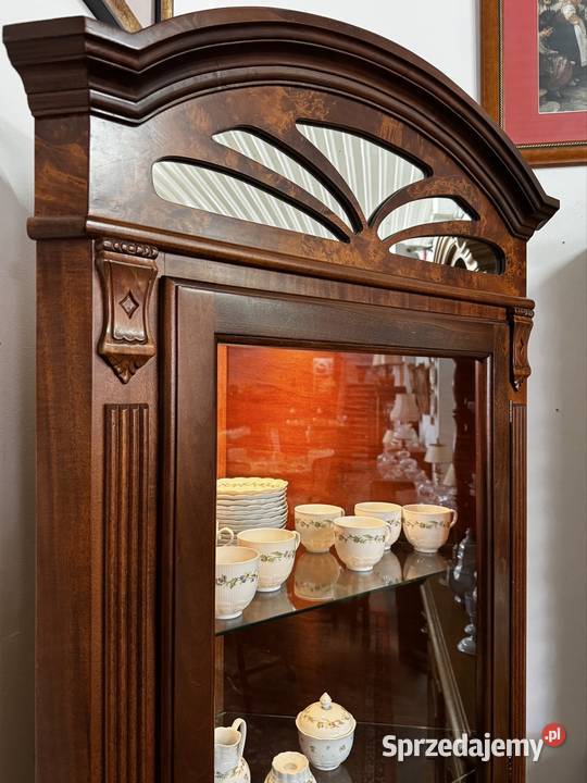 Witryna Rogowa włoska Selva podświetlana 59cm Ełk