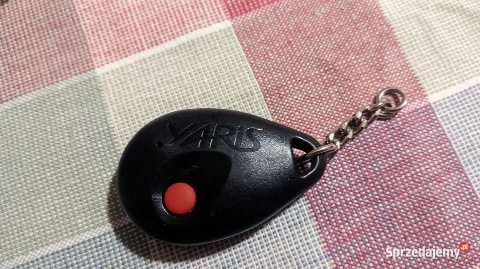 Obudowa pilota Toyota Yaris MK1 brylok bryloczek Gadgety motoryzacyjne Warszawa sprzedam