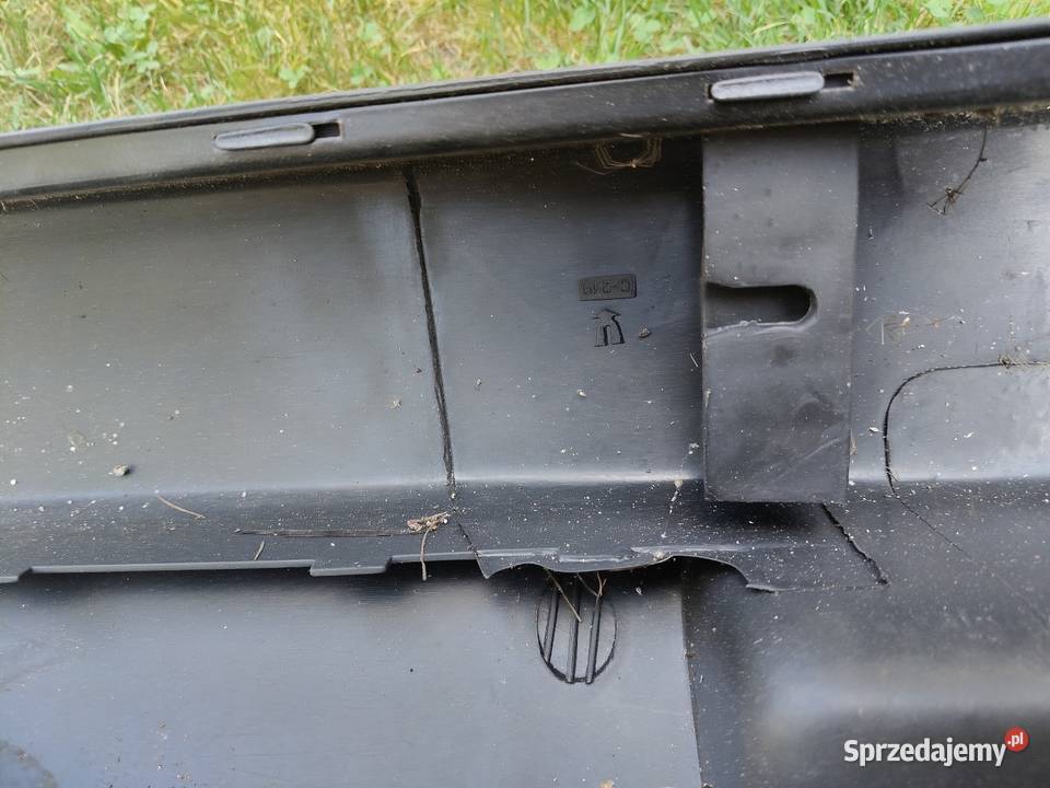 Zderzak do fiata 126p przód osobowe Stanica