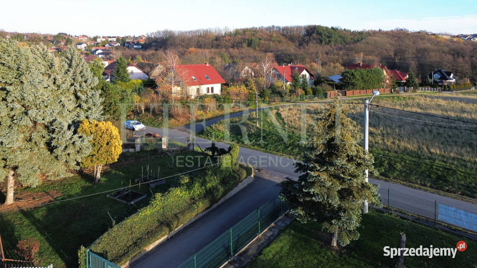 Hala magazynowoprodukcyjna z działką 51 arów dojazd asfaltowy małopolskie