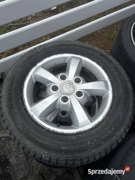 Koła 17 5x1397 Kia Sorento I z oponami zima lubelskie Łuków