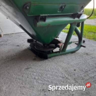 Rozsiewacz Amazone f 1204 1200 litrów