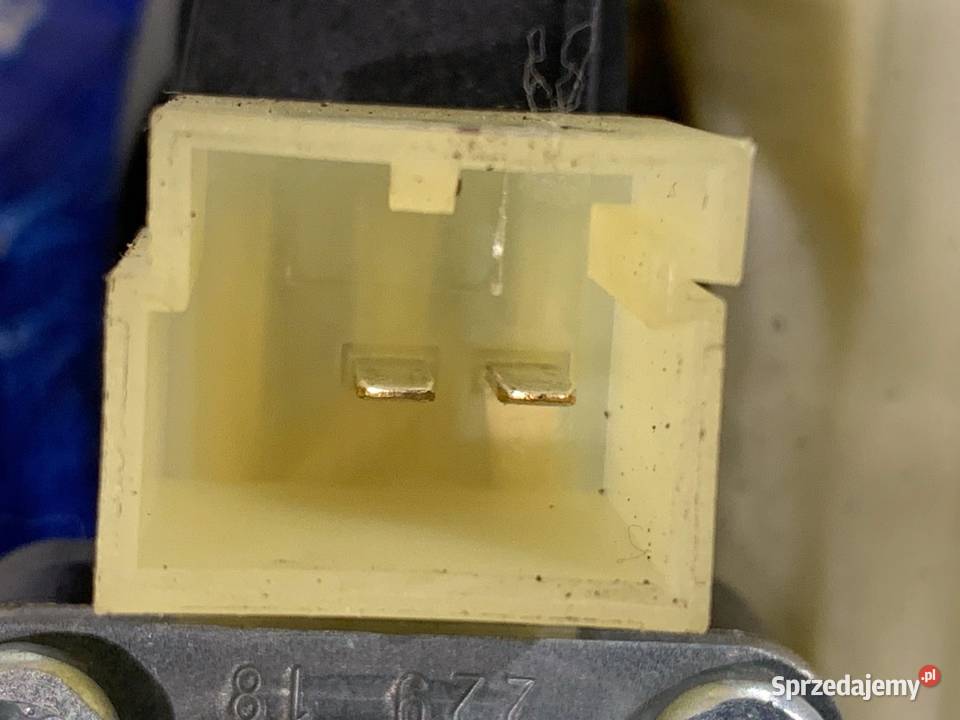 PODNOŚNIK SZYBY LEWY PRZÓD SEAT LEON III