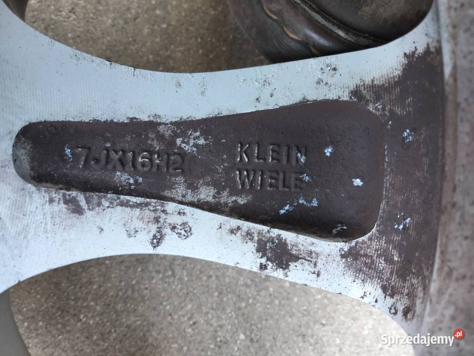 FELGI Aluminiowe 16 5x112 et48 THOMSON VW golf Dęblin