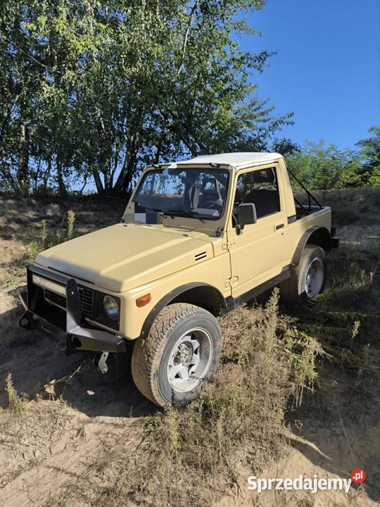Suzuki Samurai