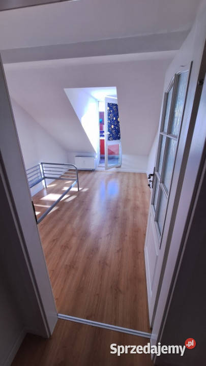 4pokojowe dwie łazienki osobna kuchnia dwa