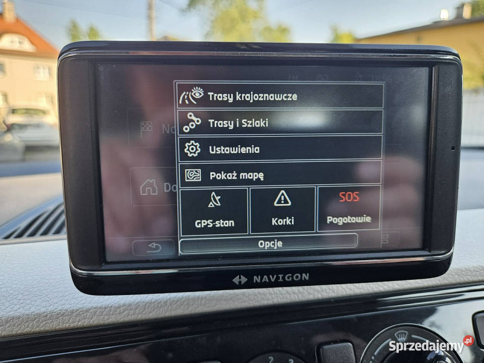 Volkswagen Up Klimatyzacja Nawigacja 2 kpl kół 187300km sprzedam