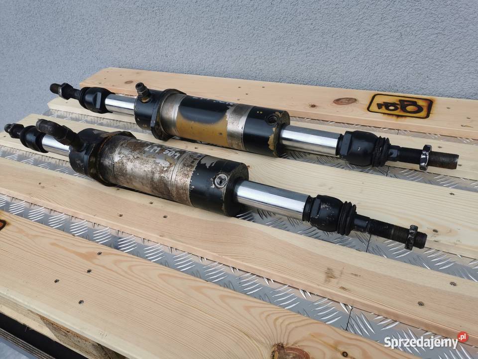 Siłownik skrętu kół Holland LM 5040 Spicer Wilkowo