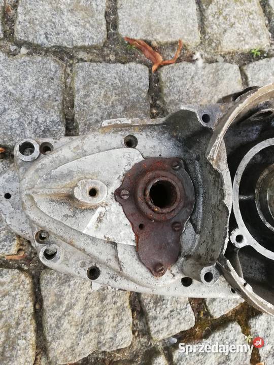 KARTERY SILNIK OBUDOWY SHL M04 WFM WSK 125 CC Dębica