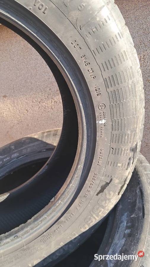 Opony letnie Continental 23560 R18 Dziurdzioły