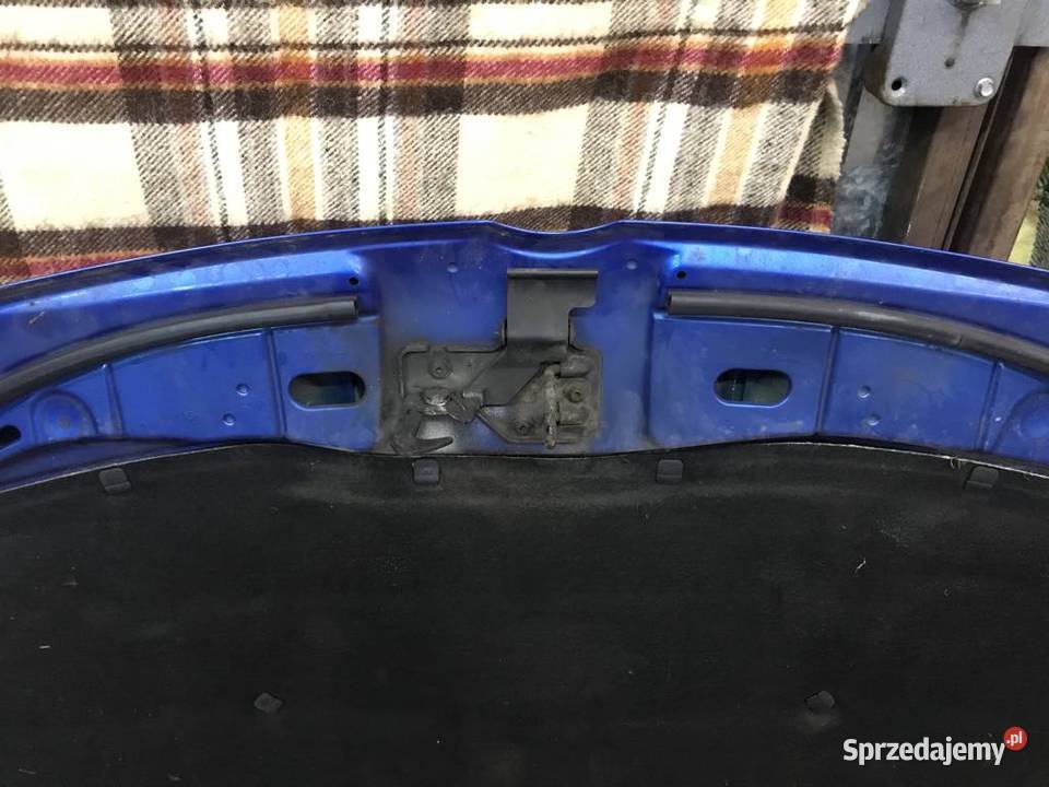 VW Polo 4 maska okular Jarocin