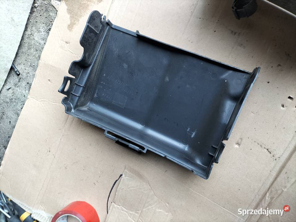 VW POLO MK4 9N PODSTAWA OBUDOWA OSŁONA osobowe lubelskie Kamień-Kolonia