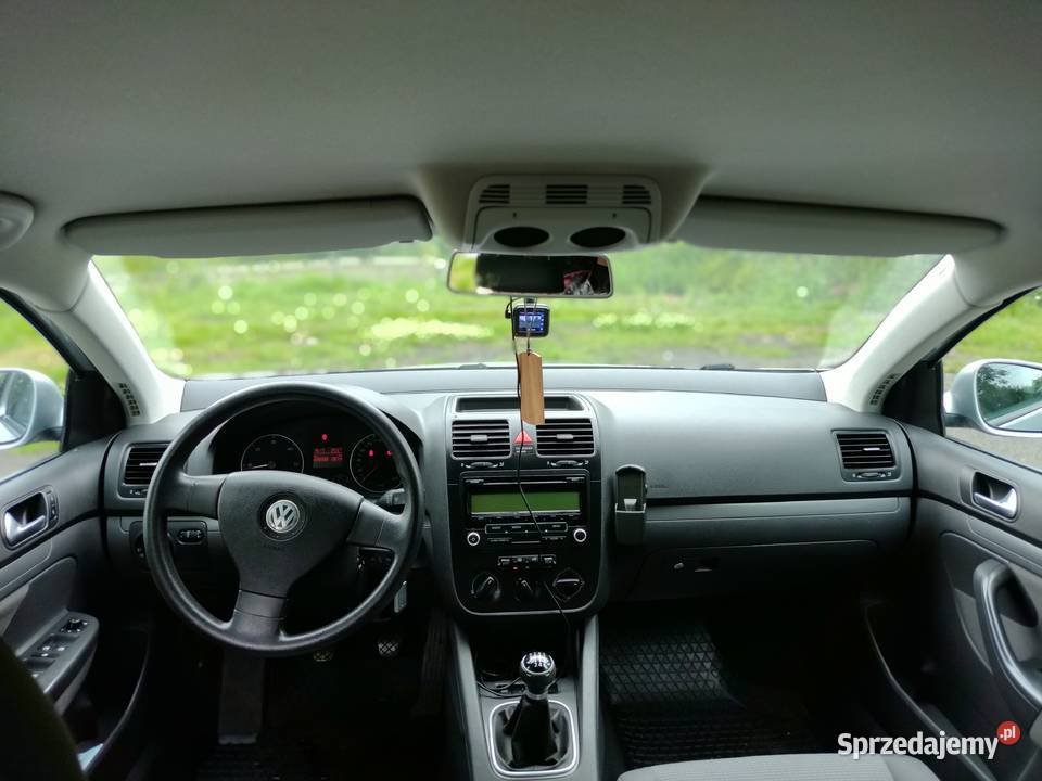 Volkswagen Golf V Variant 140 20TDI 140KM Szemielino