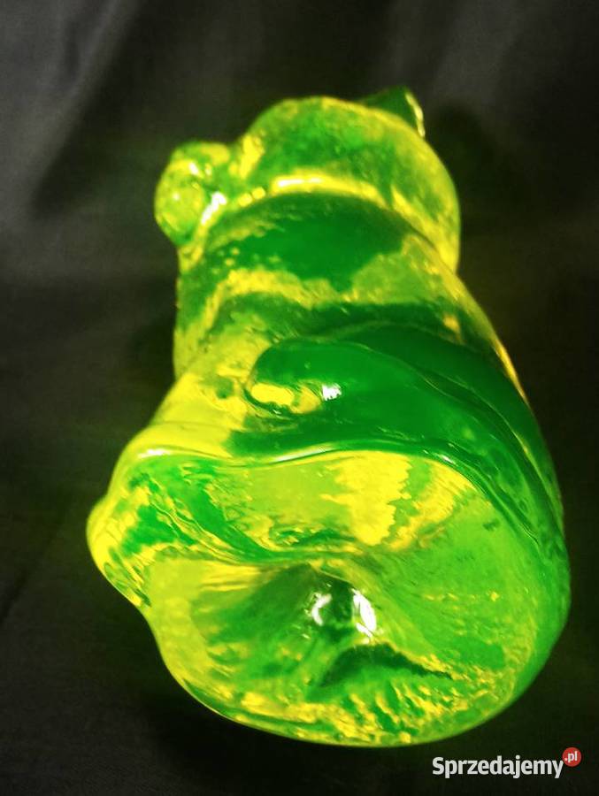 Figurka Kot Szkło Uranowe Porcelana i szkło Nowa Sól