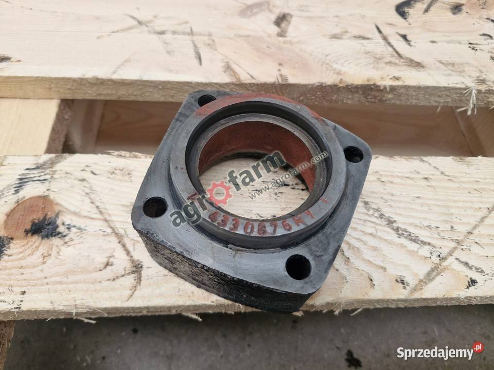 Pokrywa Deutz Dx 410 430 605 610 Byków