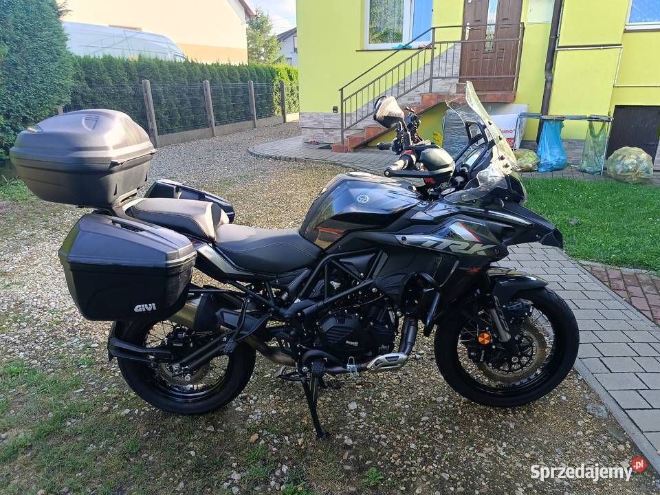 Benelli TRK 502X