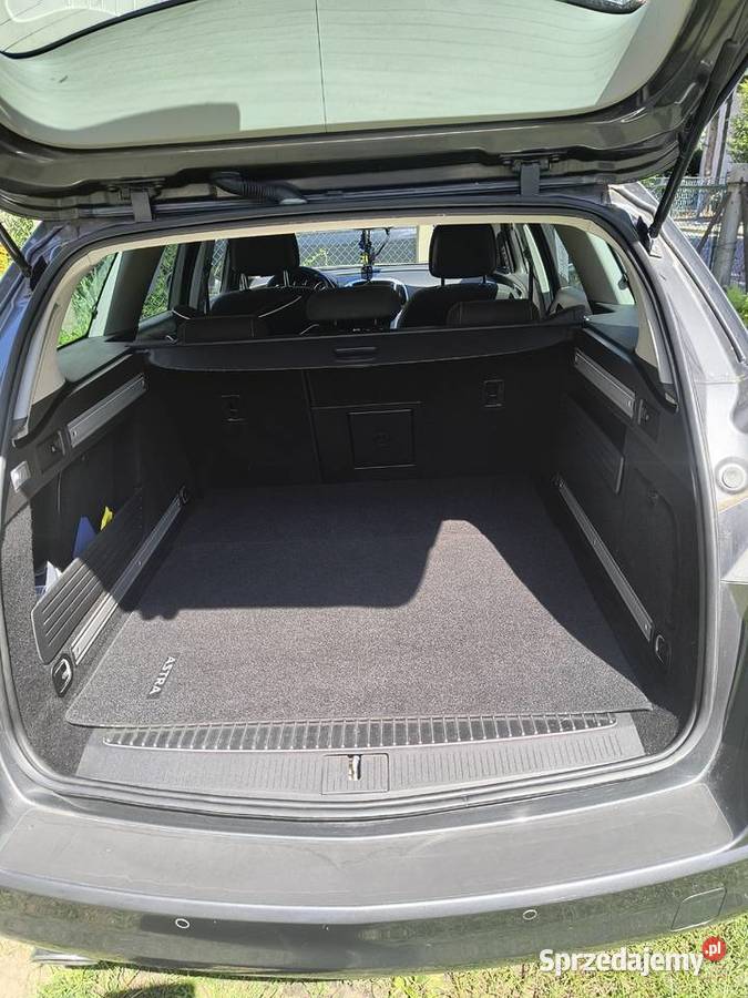 Opel Astra Sports Tourer PJ SW wersja sportowa Wołów