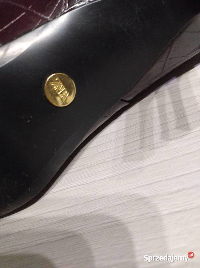 Kozaki w kolorze bordowym lakierowane lubelskie