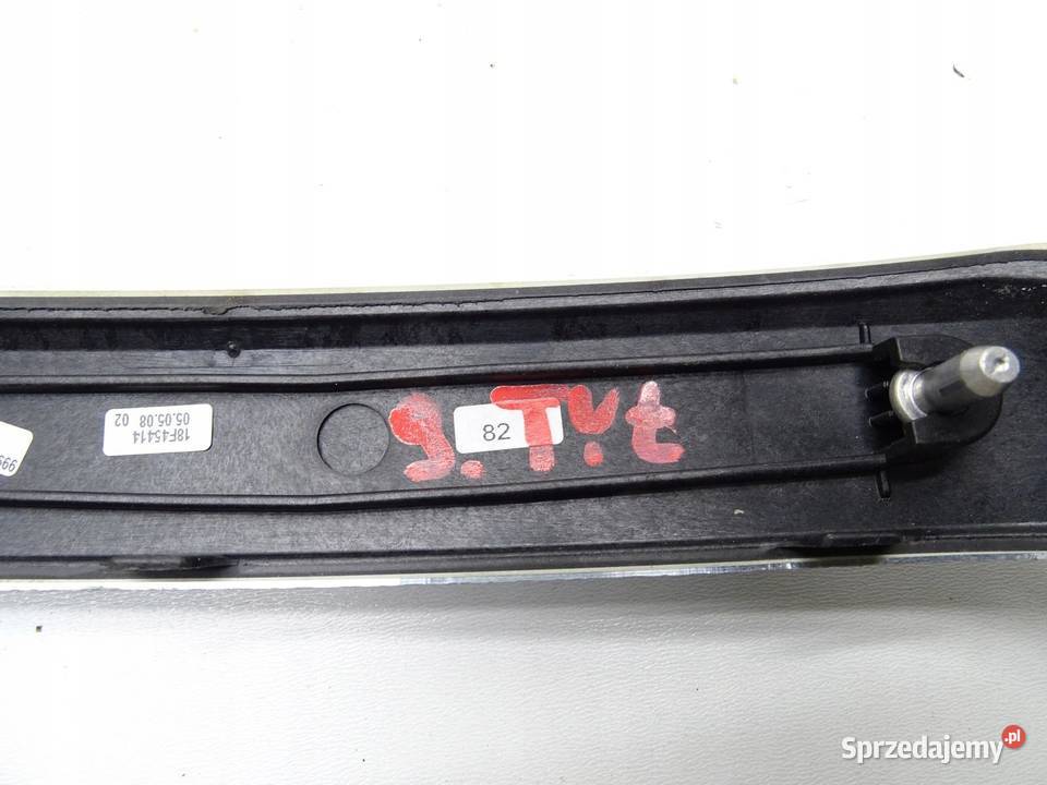 LISTWA DEKOR DRZWI PRAWY TYŁ TYLNA BMW E92 E93