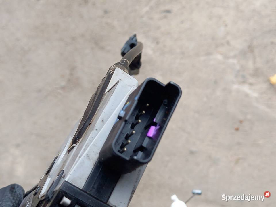 PEUGEOT 208 I LIFT 12r zamek drzwi lewy przód świętokrzyskie Kielce