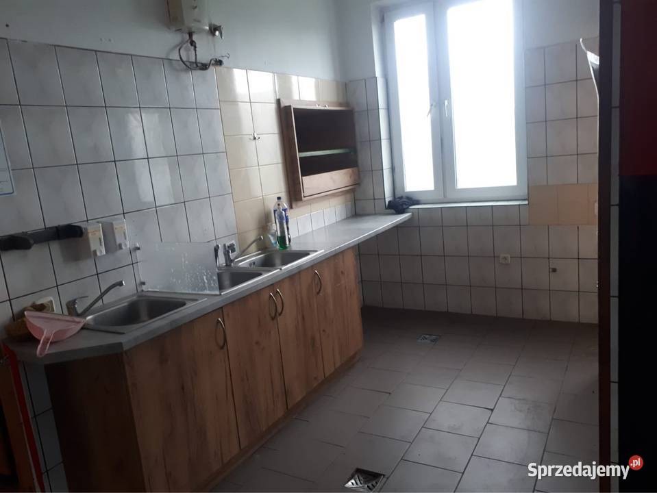 Sprzedam budynek mieszkanlno usługowo handlowy Nowa Wieś