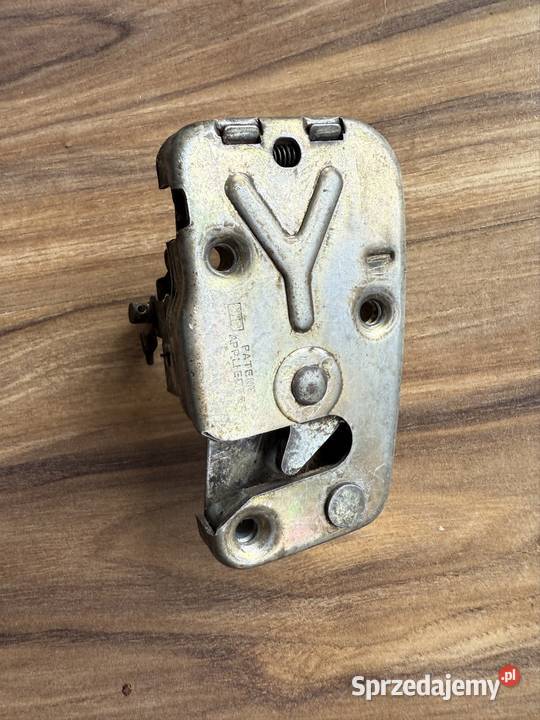 Zamek MG MGB lewy Świebodzin