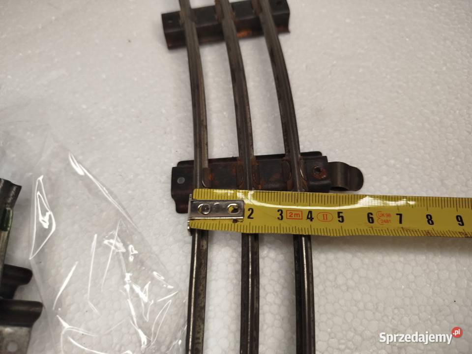 Metalowe Tory zwrotnice przejazd do starej łódzkie