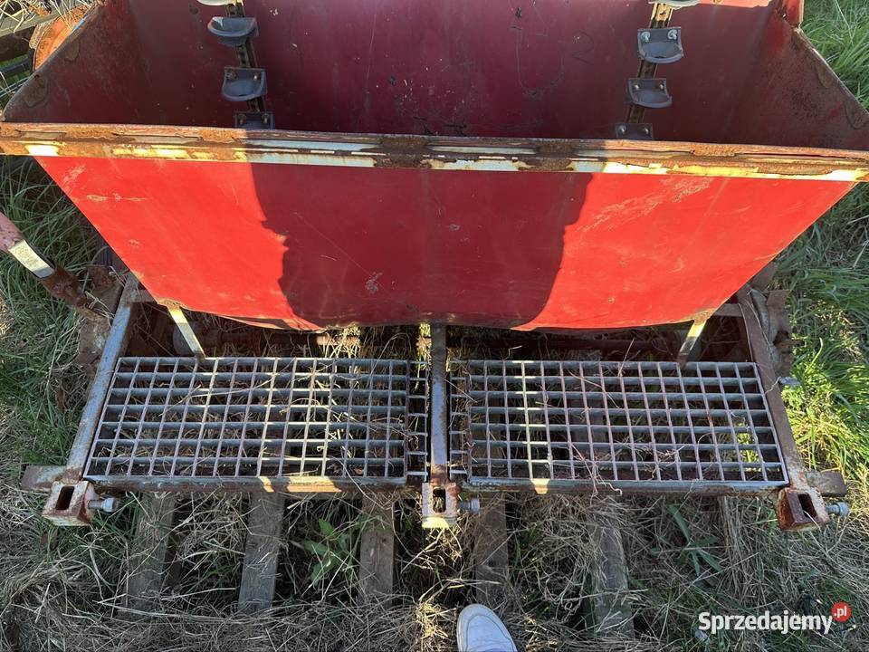 Sadzarka do ziemniaków nieuszkodzony Radziechowy