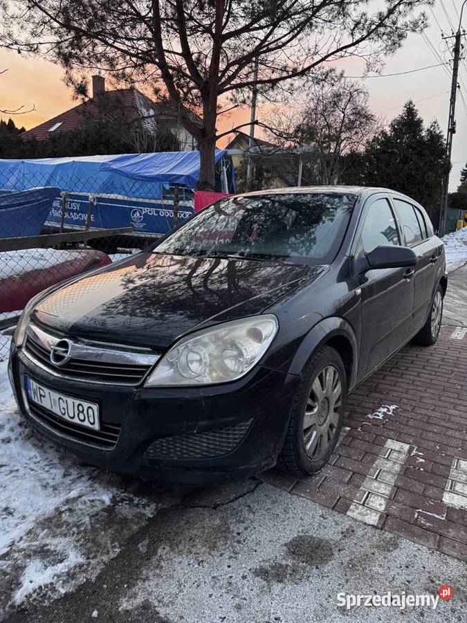 Opel Astra H czarna hatchback na części Płońsk