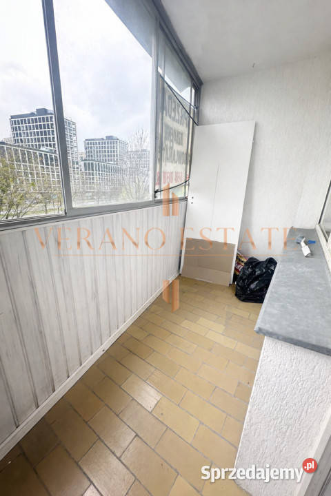 3 pokoje remoncie balkon komórka lokatorska blok Warszawa
