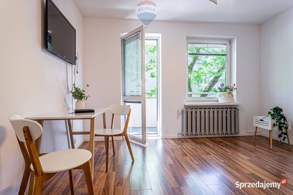 Wygodna kawalerka osobna kuchnia duży balkon sieć Poznań