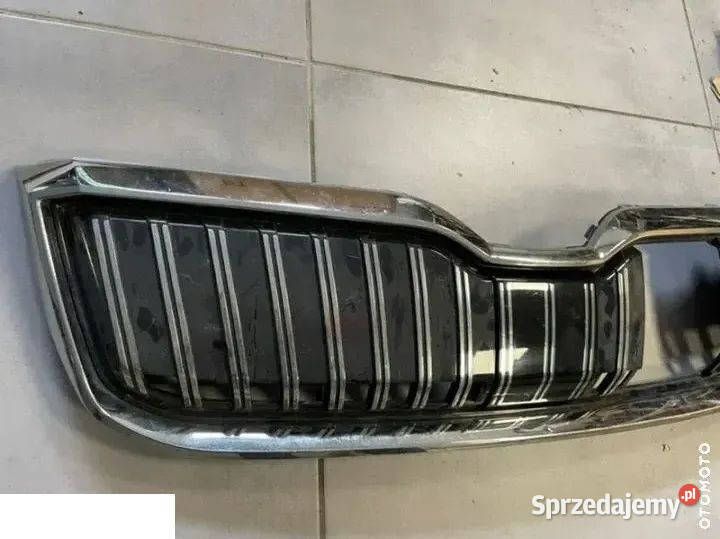 Skoda Superb 3v0 18 lift atrap przód Plug in Kozubszczyzna