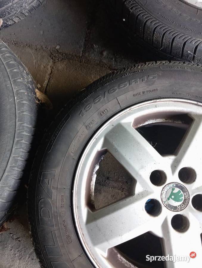 Koła Felgi aluminiowe letnie skoda octavia Koła