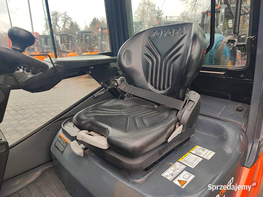 Wózek widłowy Toyota 028FGF15 15 t triplex 43 m Kęty