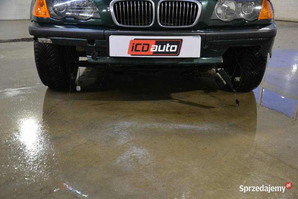 BMW 325 25 benzyna 192 4x4 xenon climatronic napęd 4x4