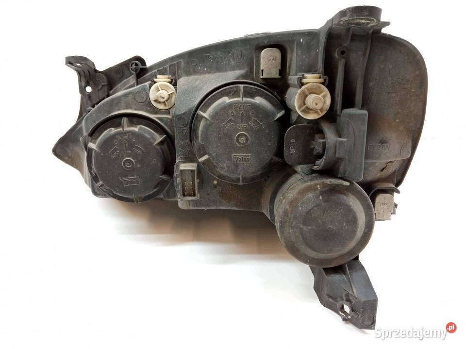 LAMPA PRZÓD PRAWA EU CORSA C 93185147 Opel Combo sprzedam