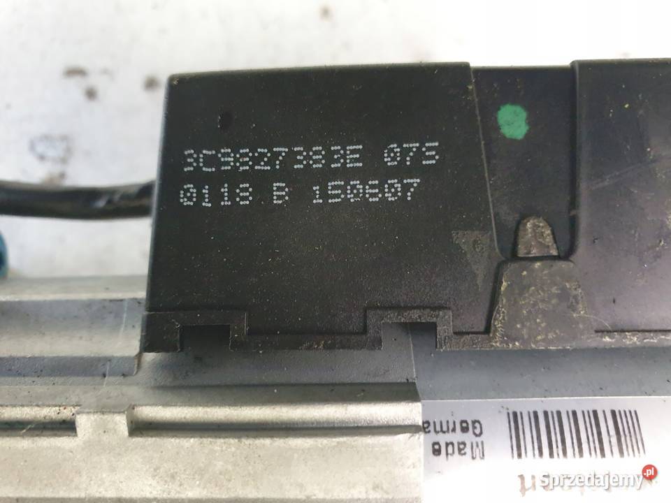 VW Passat B6 KOMBI SIŁOWNIK KLAPY lewy osobowe Chełm